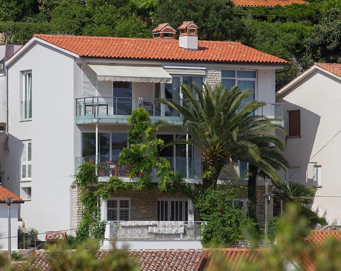 Small Apartment With A Big View Rabac Exterior foto